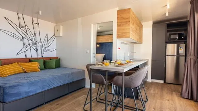 Terra Park Spiritos - Luxury Mobile House Ina *