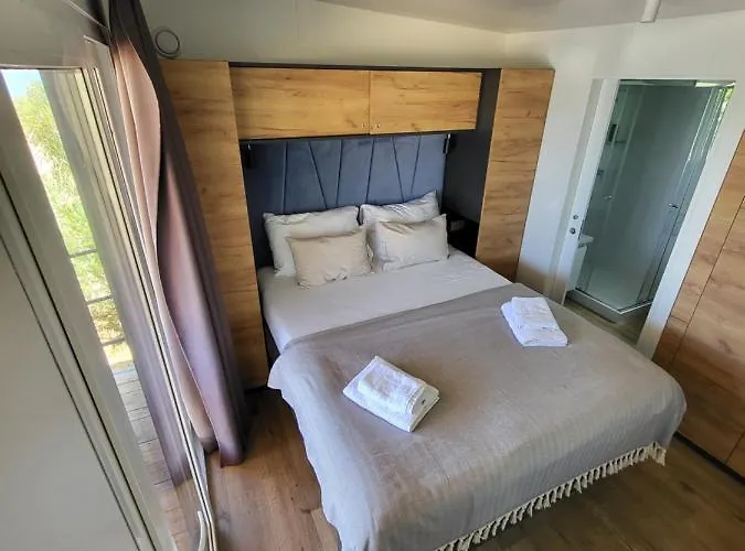 Terra Park Spiritos - Luxury Mobile House Ina 아파트 *