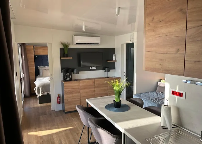아파트 Terra Park Spiritos - Luxury Mobile House Ina *