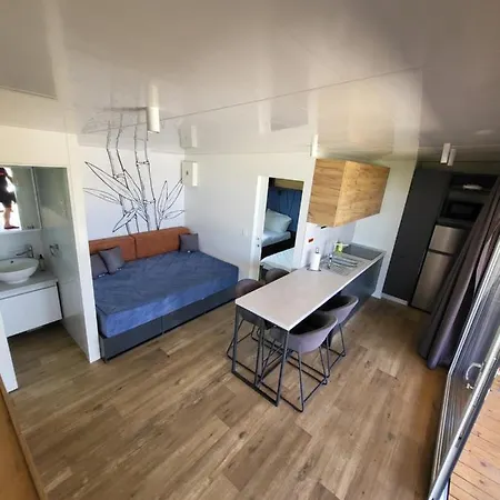 Terra Park Spiritos - Luxury Mobile House Ina * كولان
