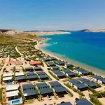 Terra Park Spiritos - Luxury Mobile House Ina * Kolan