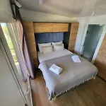 Terra Park Spiritos - Luxury Mobile House Ina Appartement *