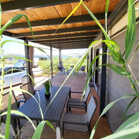 Terra Park Spiritos - Luxury Mobile House Ina Apartment *
