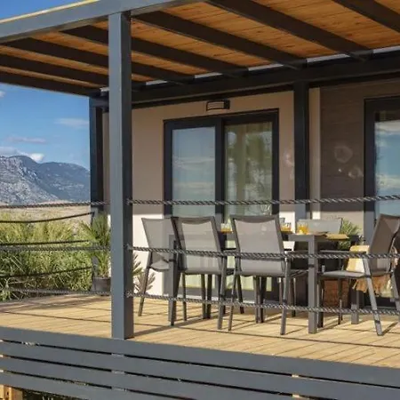 Terra Park Spiritos - Luxury Mobile House Ina Apartment